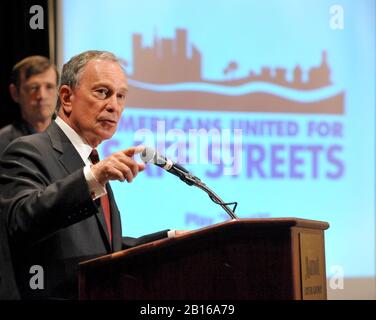 Arlington, VA - April 13, 2009 -- New York City Mayor Michael Bloomberg appears at a press conference in Arlington, Virginia sponsored by Americans United for Safe Streets to introduce a TV ad calling on former Virginia State Attorney General Bob McDonnell, a Republican candidate for Governor of Virginia, to reconsider his opposition to closing the gun show loophole that allows criminals to purchase weapons without undergoing a background checks on Monday, April 13, 2009..Credit: Sachs/CNP /MediaPunch(RESTRICTION: NO New York or New Jersey Newspapers or newspapers within a 75 mile radius of Ne Stock Photo