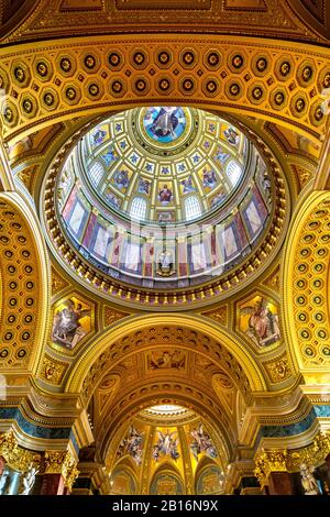 Interior dome of St. Stephen's Basilica, Budapest, Hungary Stock Photo