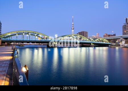 Umaya bridge and Toyko Skytree, Sumida river, view from Taito-Ku, Tokyo, Japan Stock Photo