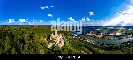 Germany, Baden-Wurtemberg, Neckarzimmern, Aerial panorama of Hornberg Castle in summer Stock Photo