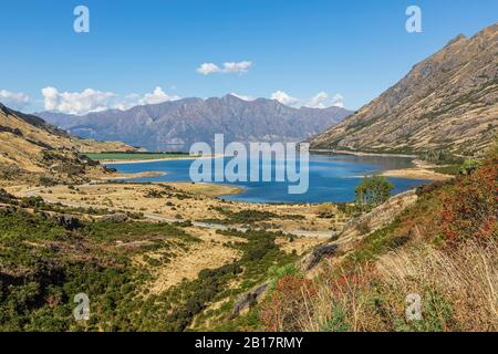 New Zealand, Queenstown-Lakes District, Wanaka, Scenic view of Lake Hawea in summer