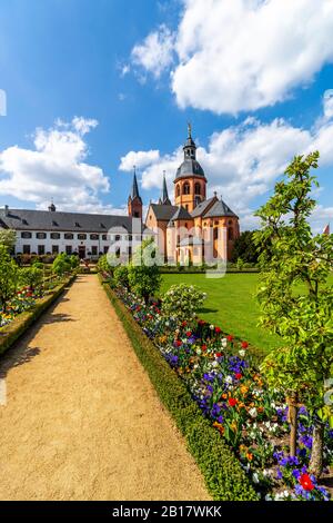 Germany, Hesse, Seligenstadt, Einhard-Basilika with abbey building and garden Stock Photo