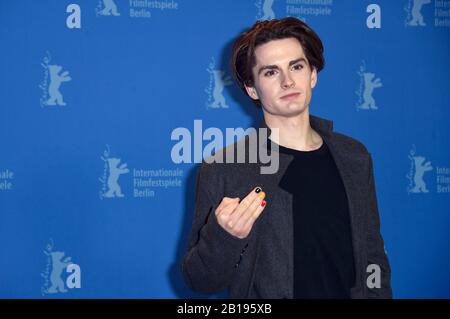 Berlin, Deutschland. 23rd Feb, 2020. Maximillian Johnson at the photocall for 'High Ground' at the Berlinale 2020/70th Berlin International Film Festival at the Hotel Grand Hyatt. Berlin, February 23, 2020 | usage worldwide Credit: dpa/Alamy Live News Stock Photo