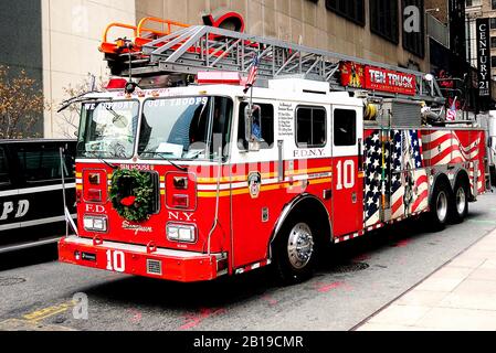 New York fire engine FDNY Engine 10 FDNY Ladder ,New York City, USA Stock Photo