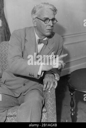 Irish Poet William Butler Yeats (right), With His Wife George Hyde-Lees ...