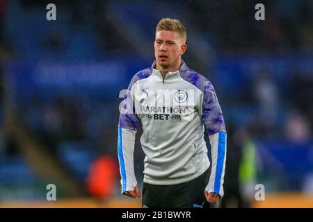 22nd February 2020, King Power Stadium, Leicester, England; Premier League, Leicester City v Manchester City : Kevin De Bruyne (17) of Manchester City during warm up