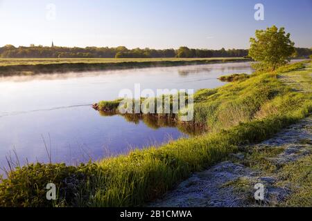 river Weser in the morning, Germany, North Rhine-Westphalia, Petershagen Stock Photo