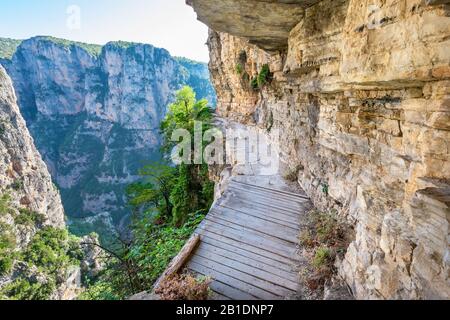 Cliff hanging trail near monastery of Agia Paraskevi. Monodendri, Epirus, Greece Stock Photo