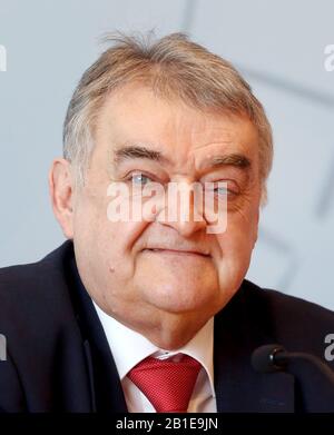 Duesseldorf, Germany. 25th Feb, 2020. North Rhine-Westphalian Interior Minister Herbert Reul (CDU) looks at the photographer during the press conference. The minister presents here the traffic accident statistics for North Rhine-Westphalia. Credit: Roland Weihrauch/dpa/Alamy Live News Stock Photo