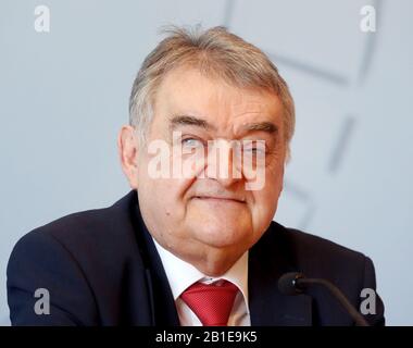 Duesseldorf, Germany. 25th Feb, 2020. North Rhine-Westphalian Interior Minister Herbert Reul (CDU) looks at the photographer during the press conference. The minister presents here the traffic accident statistics for North Rhine-Westphalia. Credit: Roland Weihrauch/dpa/Alamy Live News Stock Photo