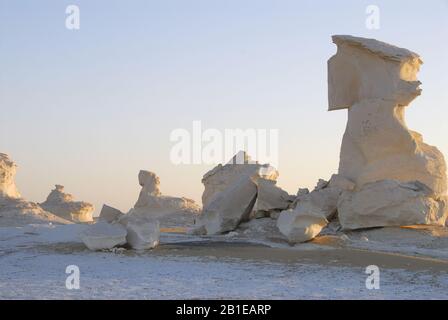 rock formations of the White Desert, Egypt, White Desert National Park Stock Photo