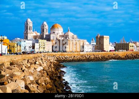 CADIZ, SPAIN - DECEMBER 30: Panoramic view of the city on December 30, 2015 in Cadiz, Spain, bordered by the Mediterranean sea and its Cathedral, call Stock Photo