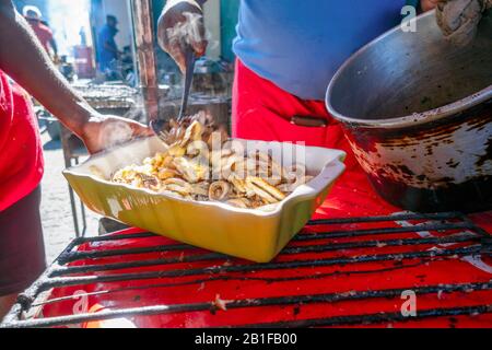 Freshly cooked seafood put on the platter in restaurant of Maputo, Mozambique Stock Photo