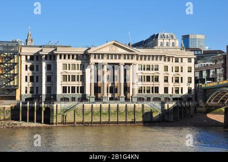 The Vintners' Hall, facing the River Thames beside Southwark Bridge. London, England, UK Stock Photo