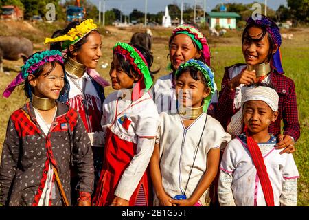 A Group Of Children From The Kayan (Long Neck) Minority Group, Loikaw, Kayah State, Myanmar. Stock Photo