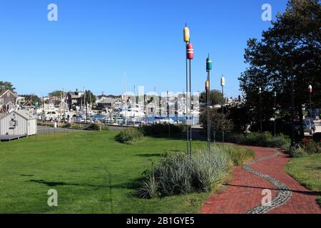 HyArts Cultural District, Walkway to the Sea, Aselton Park, Hyannis, Cape Cod, Massachusetts, New England, USA Stock Photo