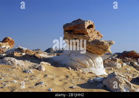 rock formation of the White DesertCrystal desert, Egypt, White Desert National Park, Western desert Stock Photo