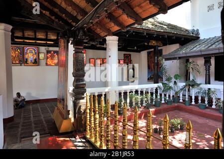 Sri Lanka, Kandy, Kataragama Devalaya devale, hindu temple courtyard Stock Photo