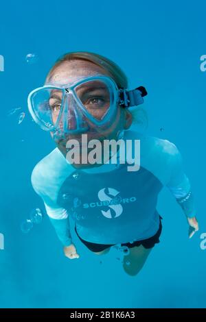 Snorkeling at French Polynesia, Apataki Atoll, Tuamotu Archipel, French Polynesia Stock Photo