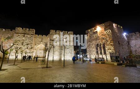 Stadtmauer am Jaffator, Jerusalem, Israel Stock Photo - Alamy