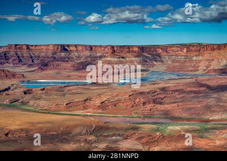 Potash evaporation ponds, Shafer Basin, Cane Creek Anticline area, Canyonlands Natl Park in dist, Colorado River, Canyon Rims Recreation Area, Utah Stock Photo