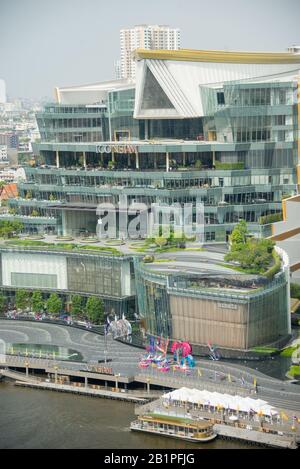a view from the Iconsiam Shopping Mall to the Chao Phraya River and the ...