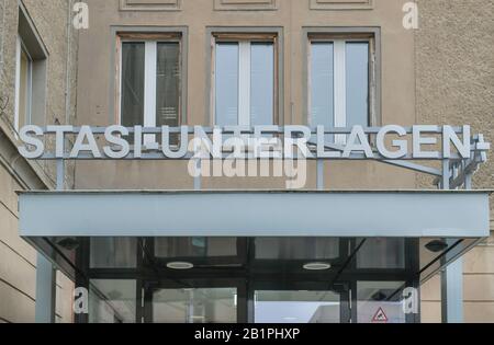 siglo Ewell Muestra Haus 7, Stasi-Unterlagen-Archiv, Ruschestraße, Lichtenberg, Berlin,  Deutschland Stock Photo - Alamy