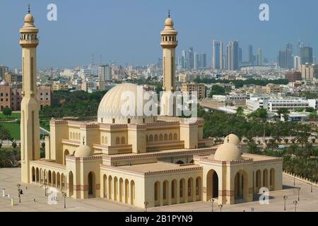Stunning Aerial View of Al Fateh Grand Mosque in Manama, the Capital City of Bahrain Stock Photo