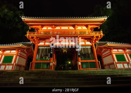 To-ji temple illuminated at night, Kyoto, Japan Stock Photo