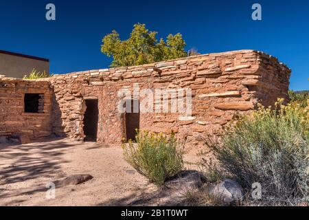 Coombs Site, reconstructed building of ancient Puebloan (Anasazi) village at Anasazi State Park Museum in Boulder, Utah, USA Stock Photo