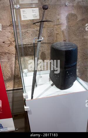 Musée de l'Emperi,Salon-de-Provence : Broadsword and Helm 13th century Stock Photo