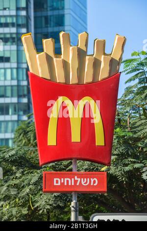 McDonalds Werbung, Tel Aviv, Israel Stock Photo