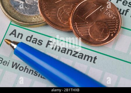 Einkommensteuererklärung an das Finanzamt, Formular, Steuererklärung Stock Photo