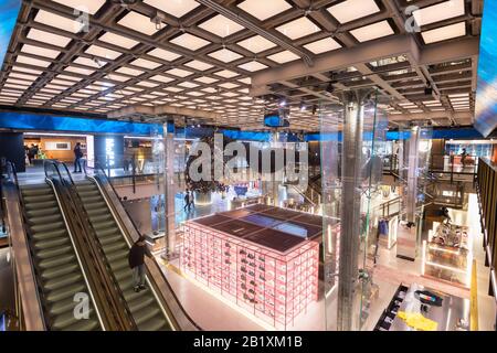 Hong Kong Kowloon Tsim Sha Tsui K11 Musea Shopping Mall Design Museum  Elevator Buttons Lift Art Decoration Lamps Furniture Gallery Editorial  Stock Photo - Image of arts, chill: 259337553