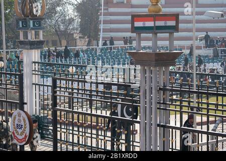 Pakistan - Punjab - Wagah - border gates between Pakistan and India ...