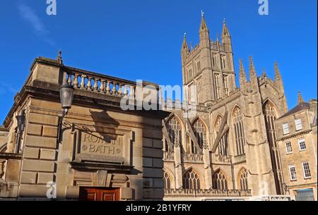 Bath Cathedral Abbey and Roman Bath Building - Bath Spa, Somerset, England, UK -  thermae in Roman Britain - Aquae Sulis Stock Photo