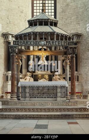 Altar in a church, Italy Stock Photo