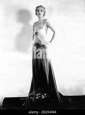 KAREN MORLEY as Poppy Publicity Portrait for SCARFACE 1932 directors HOWARD HAWKS and RICHARD ROSSON novel Armitage Trail screen story Ben Hecht producer Howard Hughes The Caddo Company / United Artists Stock Photo