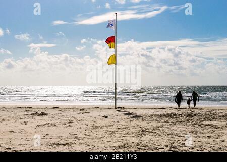 Autumnal bathing beach from the village of Nebel, Amrum, North Frisian Island, North Frisia, Schleswig-Holstein, Germany Stock Photo