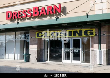 Dress barn outlet closings