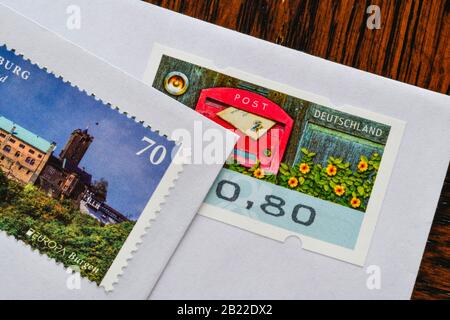 Deutsche Briefmarken 70 Cent und 80 Cent, Symbolfoto Portoerhöhung Stock Photo