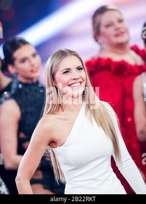 Cologne, Germany. 28th Feb, 2020. Victoria Swarovski, presenter, speaks on the RTL dance show 'Let's Dance' at the Coloneum. Credit: Rolf Vennenbernd/dpa/Alamy Live News Stock Photo