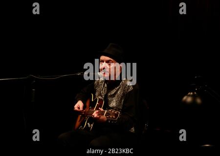 André Herzberg (DDR Rockband Pankow) bei der Leseung »Was aus uns geworden ist« im Apollo Theater Görlitz am 28.02.2020 Stock Photo