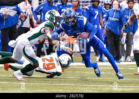 St Louis, USA. 29th Feb, 2020. Feb 29, 2020: St. Louis Battlehawks wide receiver L'Damian Washington (2) gets taken down by Seattle Dragons safety Tyson Graham (32) for a first down in a game where the Seattle Dragons visited the St. Louis Battlehawks. Held at The Dome at America's Center in St. Credit: Cal Sport Media/Alamy Live News Stock Photo