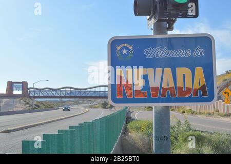 Welcome to Nevada Sign on the border with Arizona. In Laughlin, Clark County, Nevada USA Stock Photo