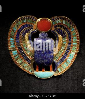 Treasure of Tutankhamun - breastplate in the shape of the God Horus ...