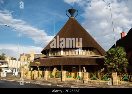 Mokorotlo Basotho Hat Building Maseru Lesotho Stock Photo Alamy mokorotlo-basotho-hat-building-maseru-lesotho-stock-photo-alamy