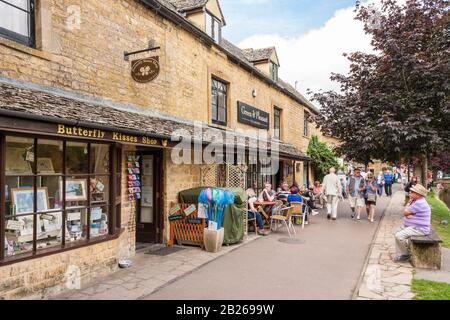 Shops Bourton On The Water Village Gloucestershire Cotswolds England ...