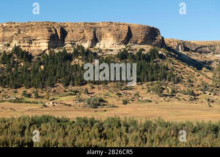 Sandstone mountains near Leribe, Lesotho Stock Photo - Alamy