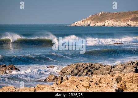 Wonderful surfing waves at this holiday and surfing destination of Woolacombe Bay, beach, holiday destination, North Devon, South West Stock Photo